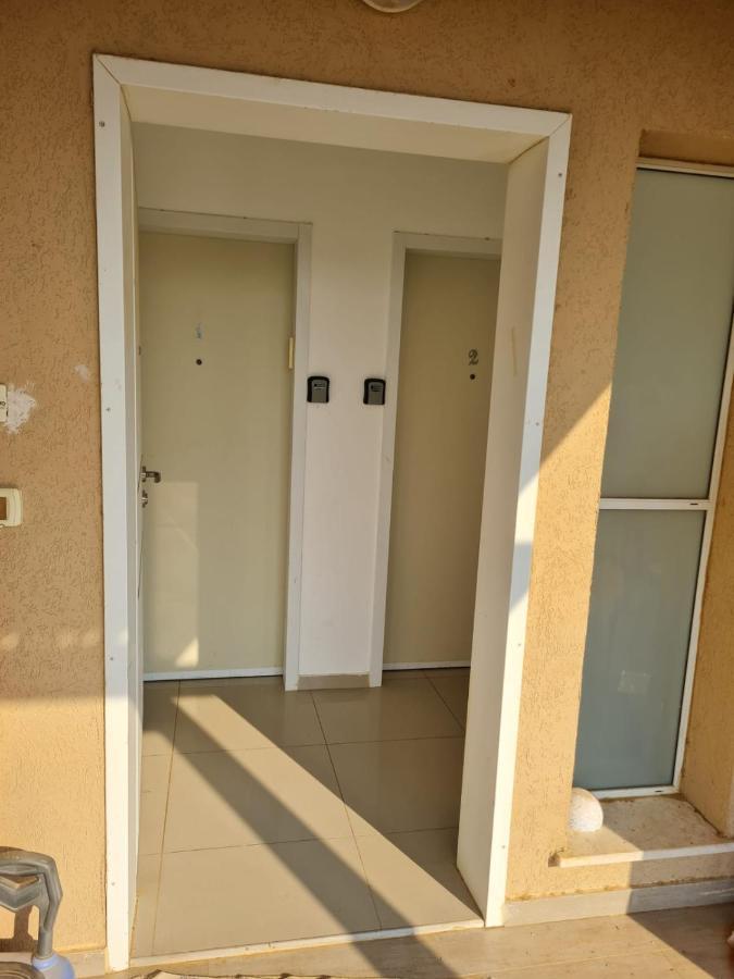 אילן ו אילנית בתי אירוח ביישוב אשלים Villa Exterior foto